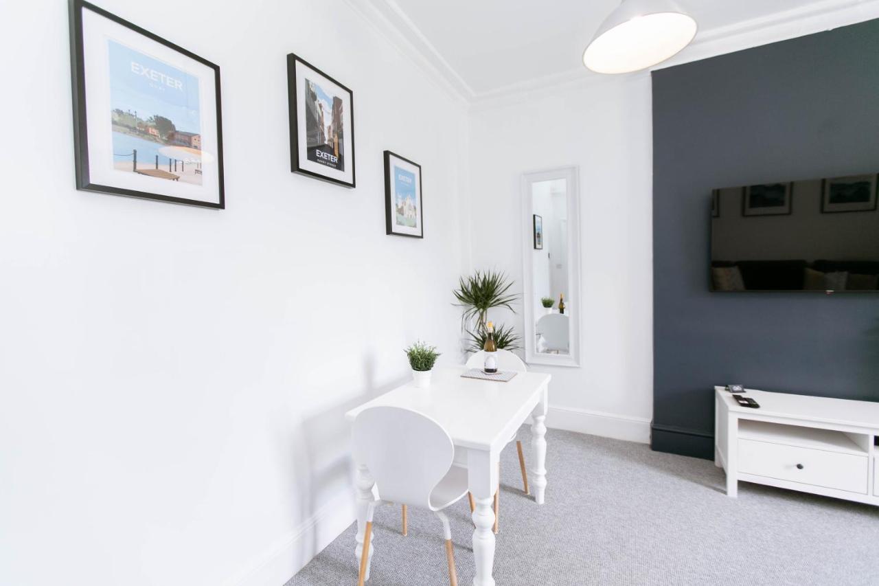 Spacious Apartment, Free Parking, Central Location Near To Uni, Hospital, Town Exeter Kültér fotó